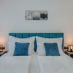Lichia Amia Luxury