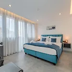 Lichia Amia Luxury * Split