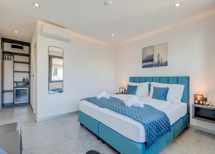 Lichia Amia Luxury *